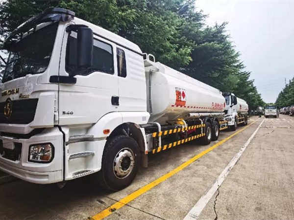 海外發(fā)車！中集凌宇實(shí)力交付，“量身定制”贏得市場(chǎng)贊譽(yù)！